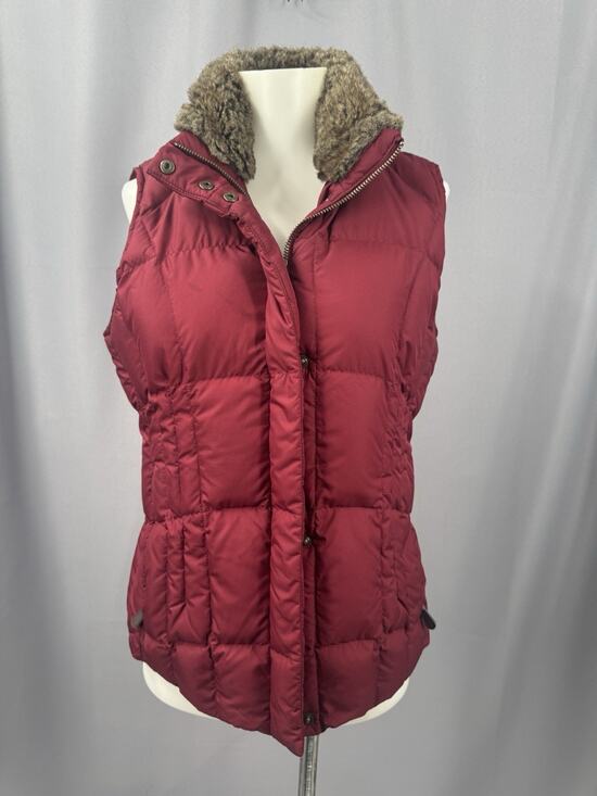 Eddie Bauer Jackets & Blazers - Eddie Bauer Vest Womens Small Maroon Goose Down Faux Fur Collar Zip Ski Lodge